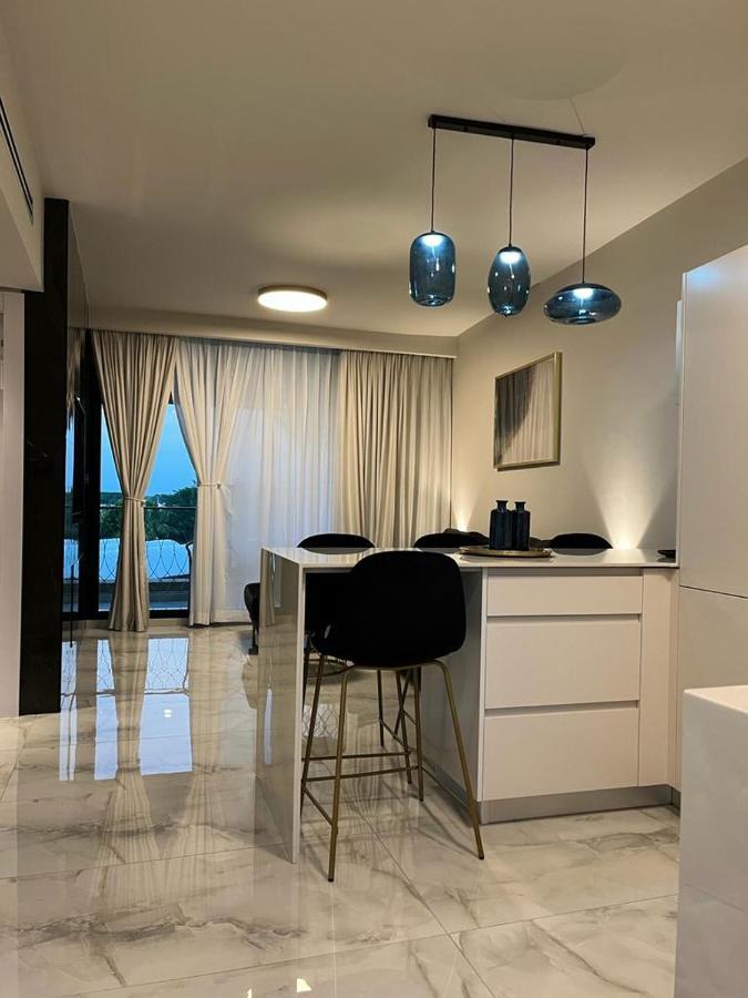 Liz Suite Caesarea Eksteriør bilde
