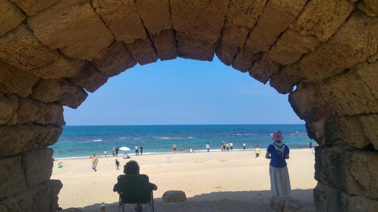 Liz Suite Caesarea Eksteriør bilde